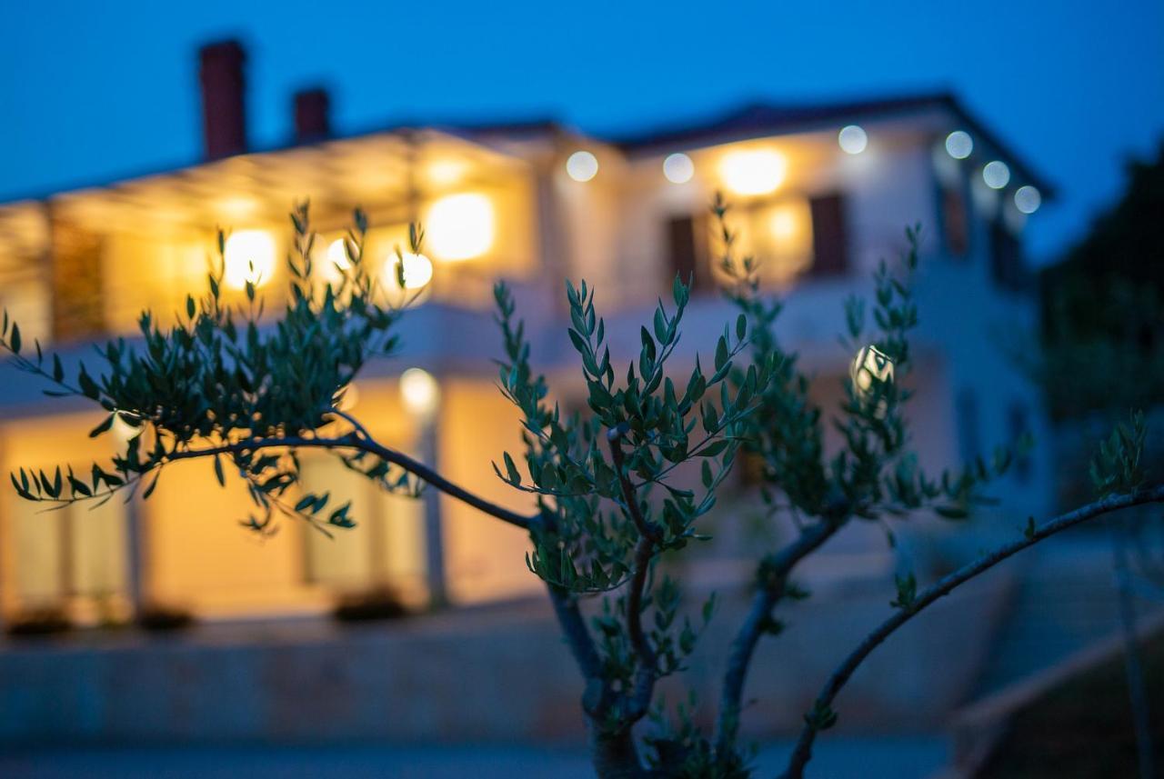 Luxury Apartments Villa Stina Pinezići المظهر الخارجي الصورة